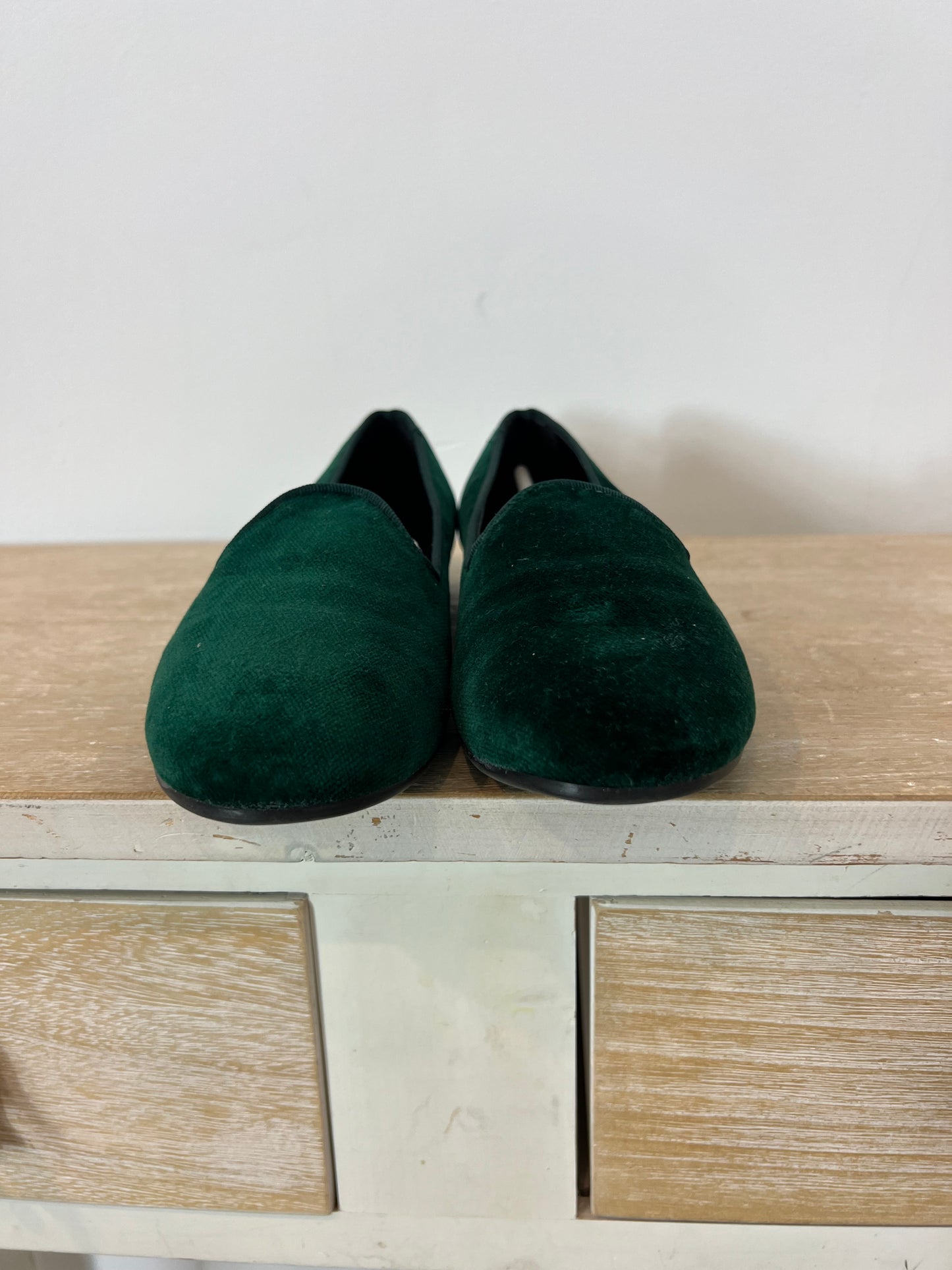 ANA SAENZ. Green velvet slippers T.37