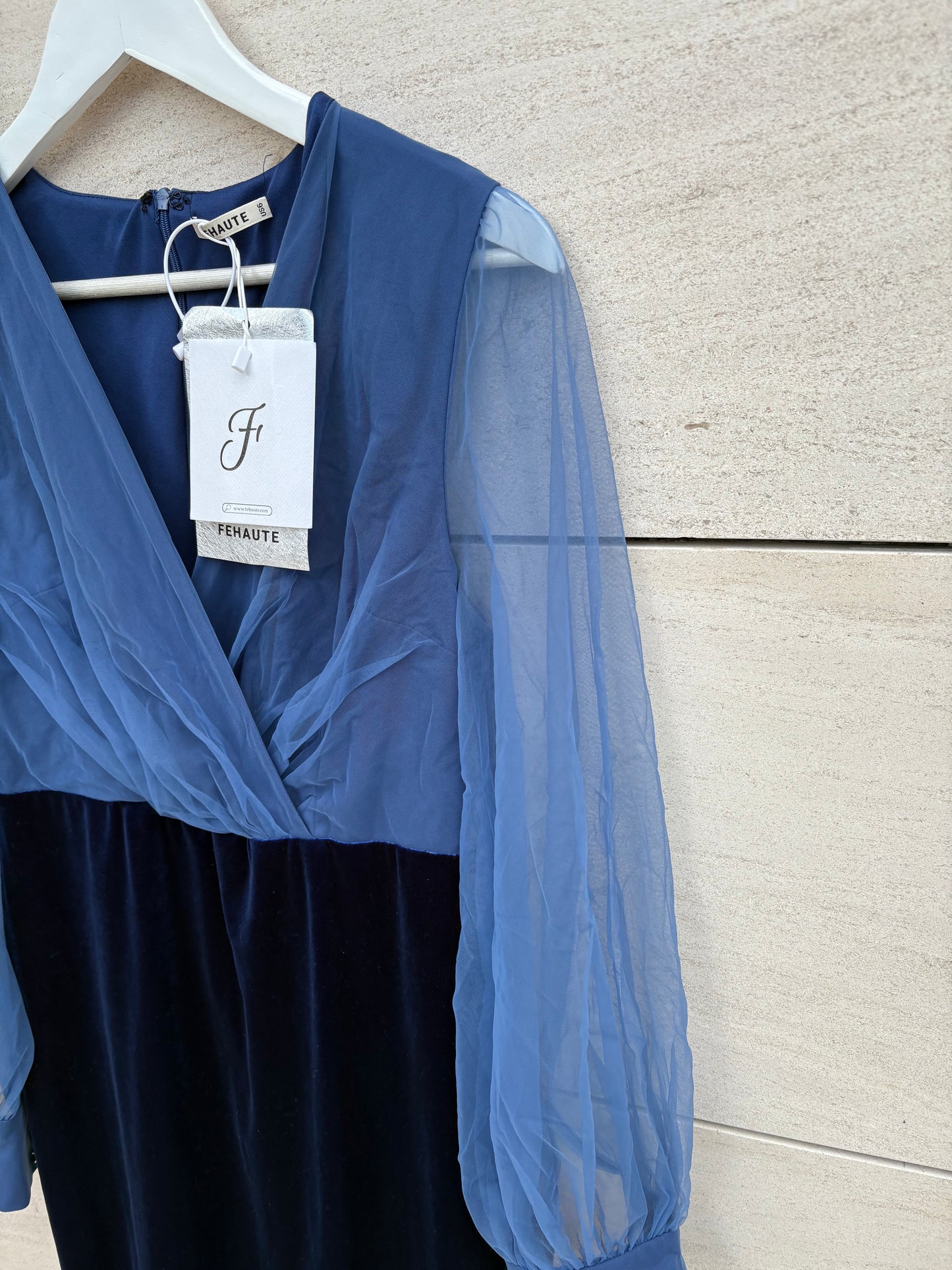 FEHAUTE. Vestido midi azul terciopelo