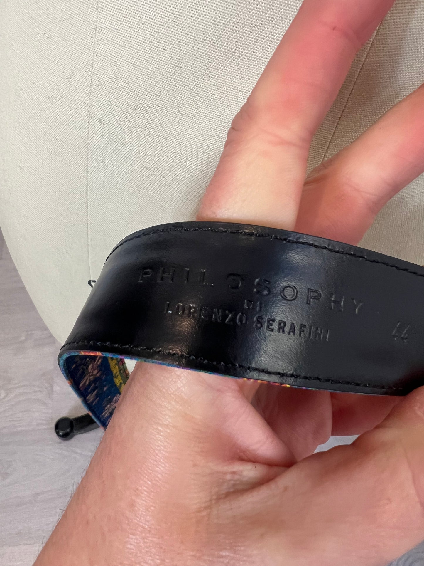PHILOSOPHY OF LORENZO SERAFINI. Leather belt lined with printed fabric. Size 44 (M)