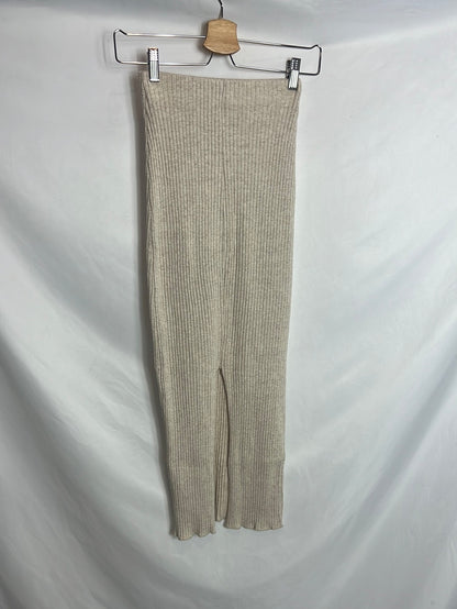 ZARA. Beige ribbed midi skirt. T.S.