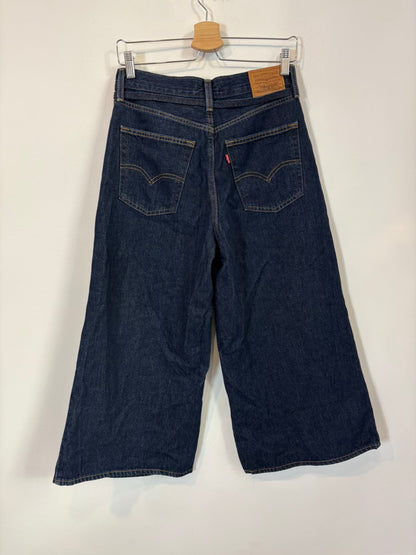 LEVI´S . Denim modelo Culotte lavado oscuro