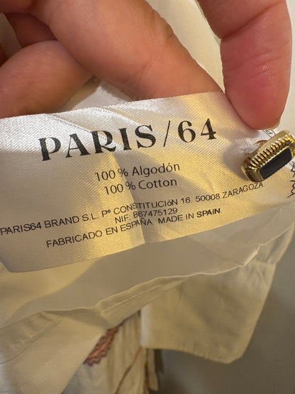 PARIS 64. White blouse with diamond buttons Ts