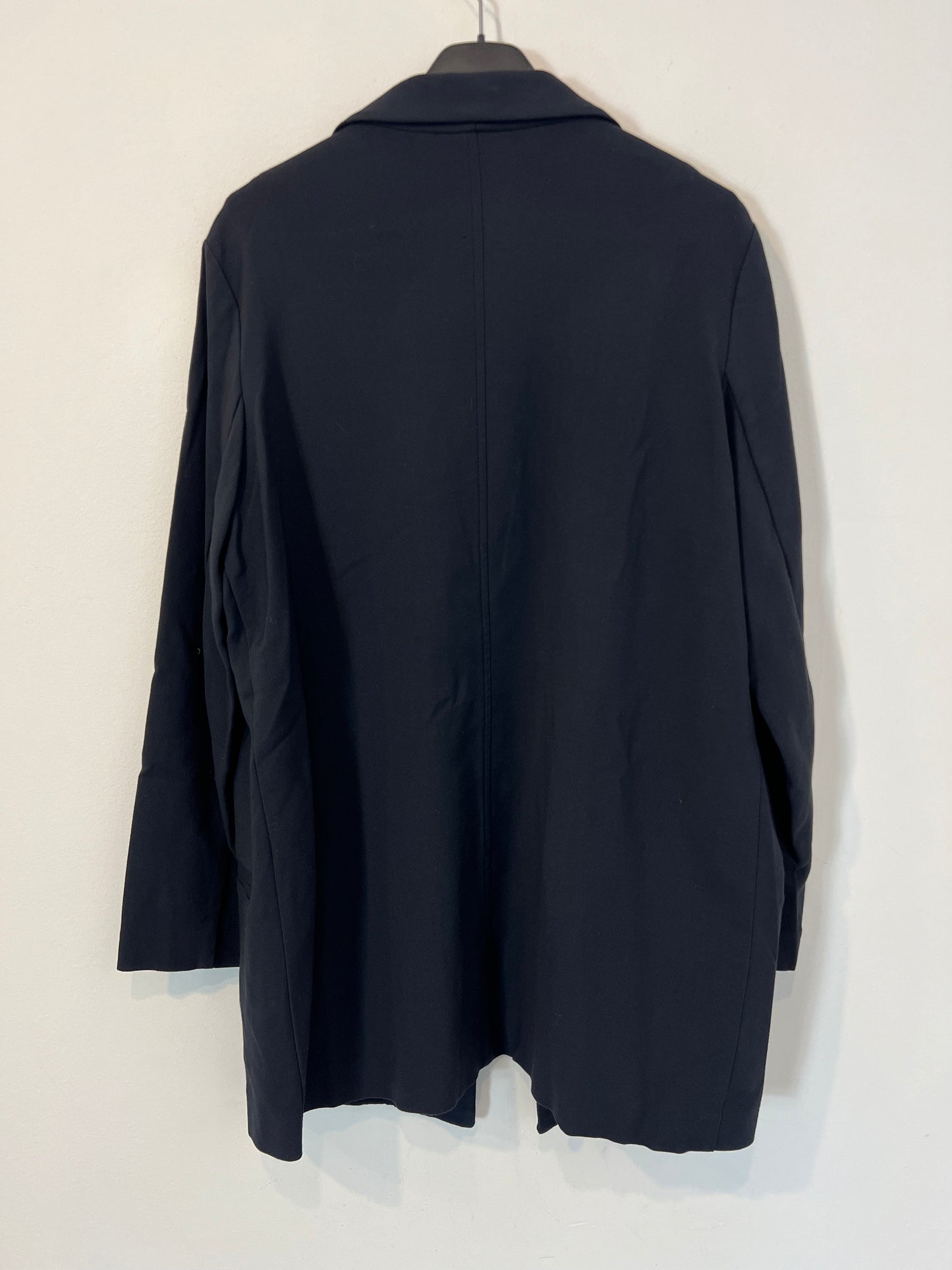 BIMBA Y LOLA. Blazer azul marino. T 38