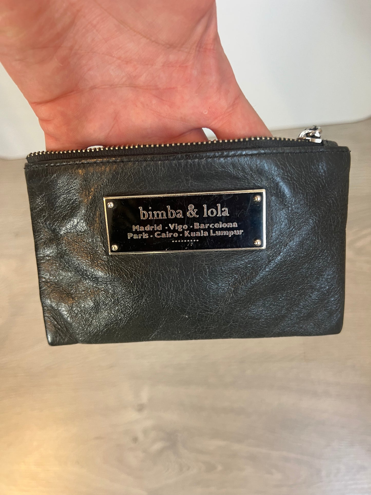 BIMBA Y LOLA. Leather wallet.