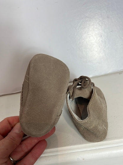 OTHERS. Soft-soled taupe boots. Size 17