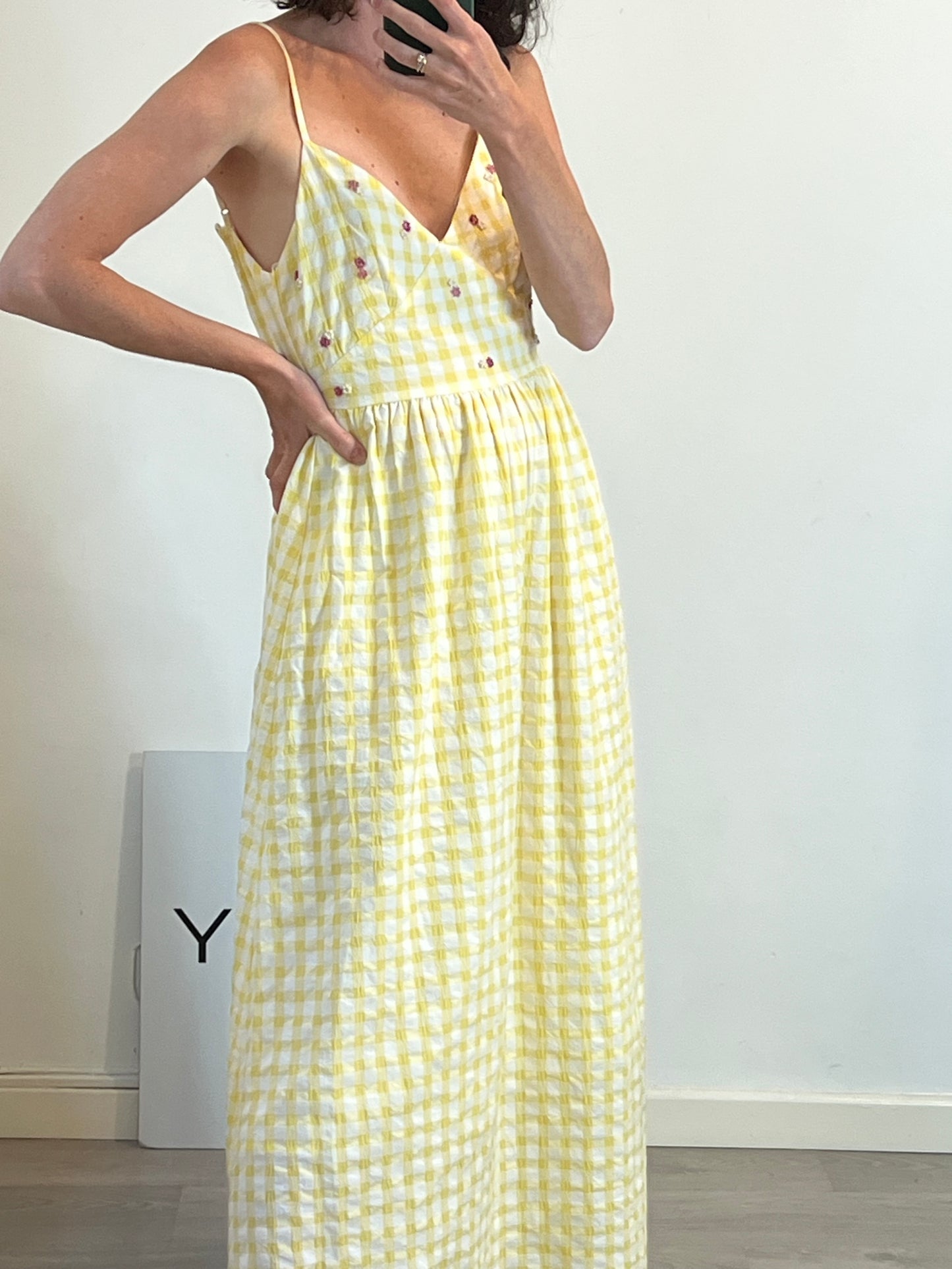 ZARA. Long yellow checked dress. Size XS