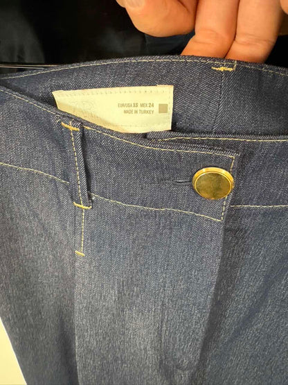 ZARA. Total look denim detalle costuras