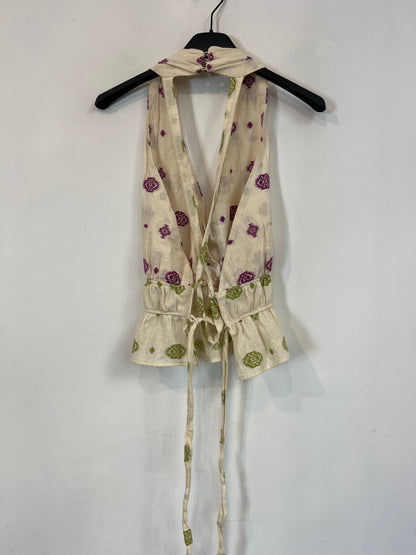 ZARA. Top beige bordado