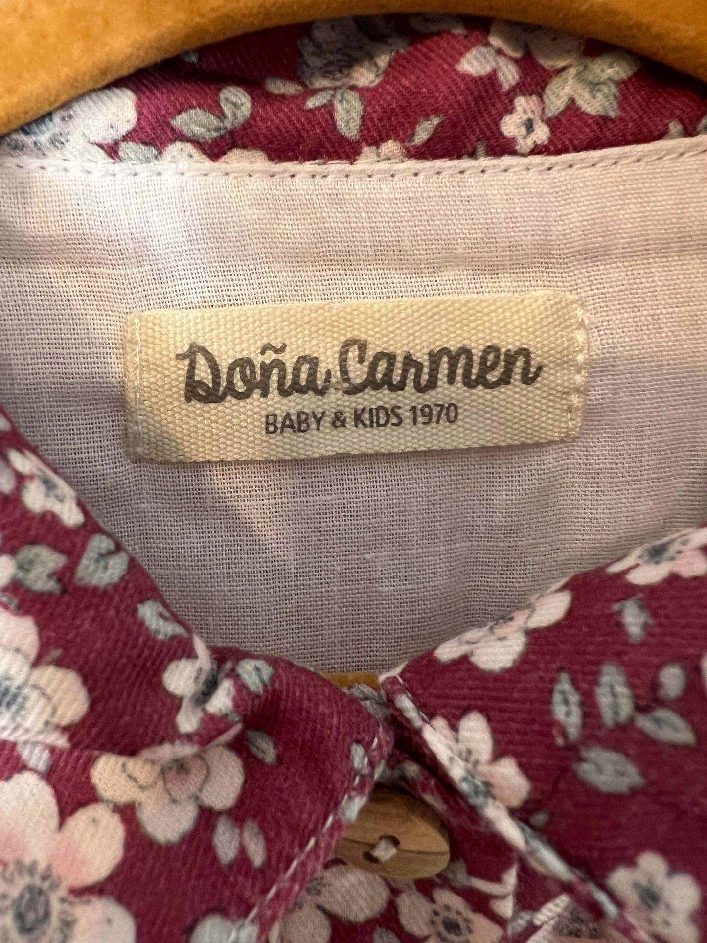 DOÑA CARMEN. Buttoned floral print dress, size 8