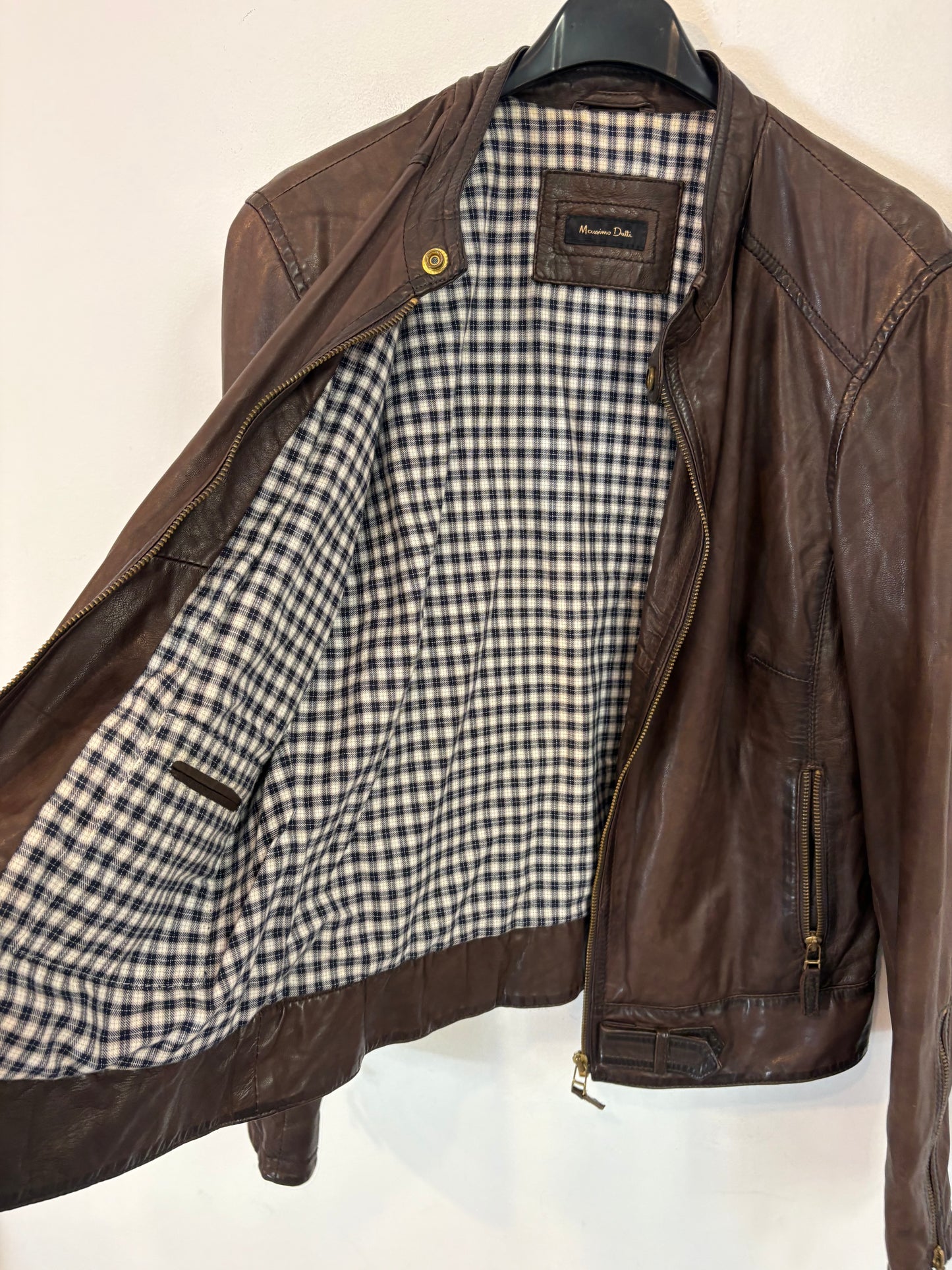 MASSIMO DUTTI. Cazadora marrón piel