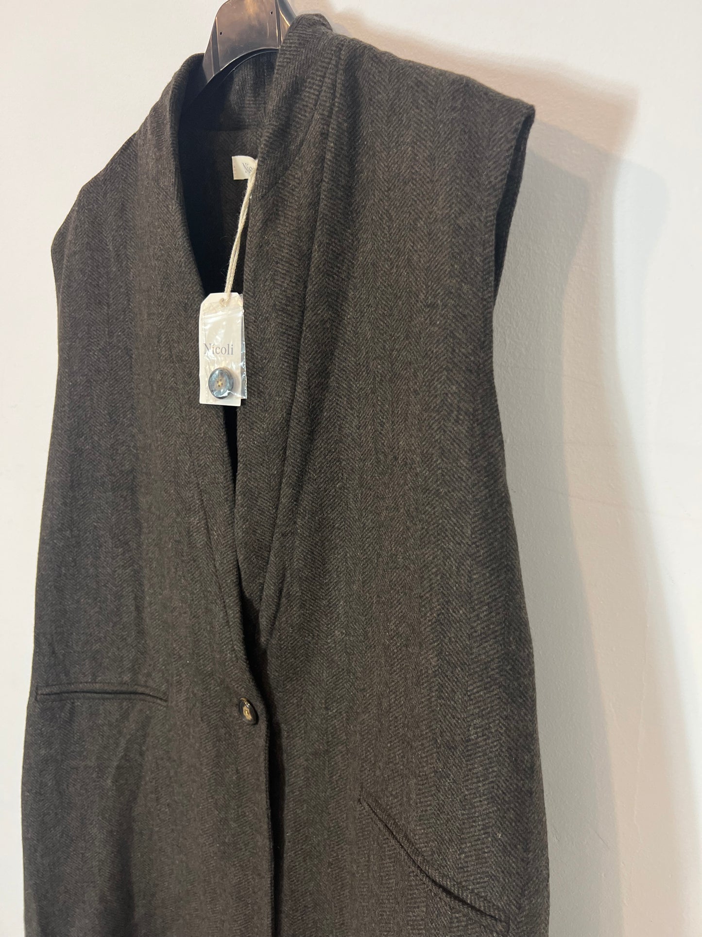 NÍCOLI. Chaleco marrón jaspeado. TU (S/M)