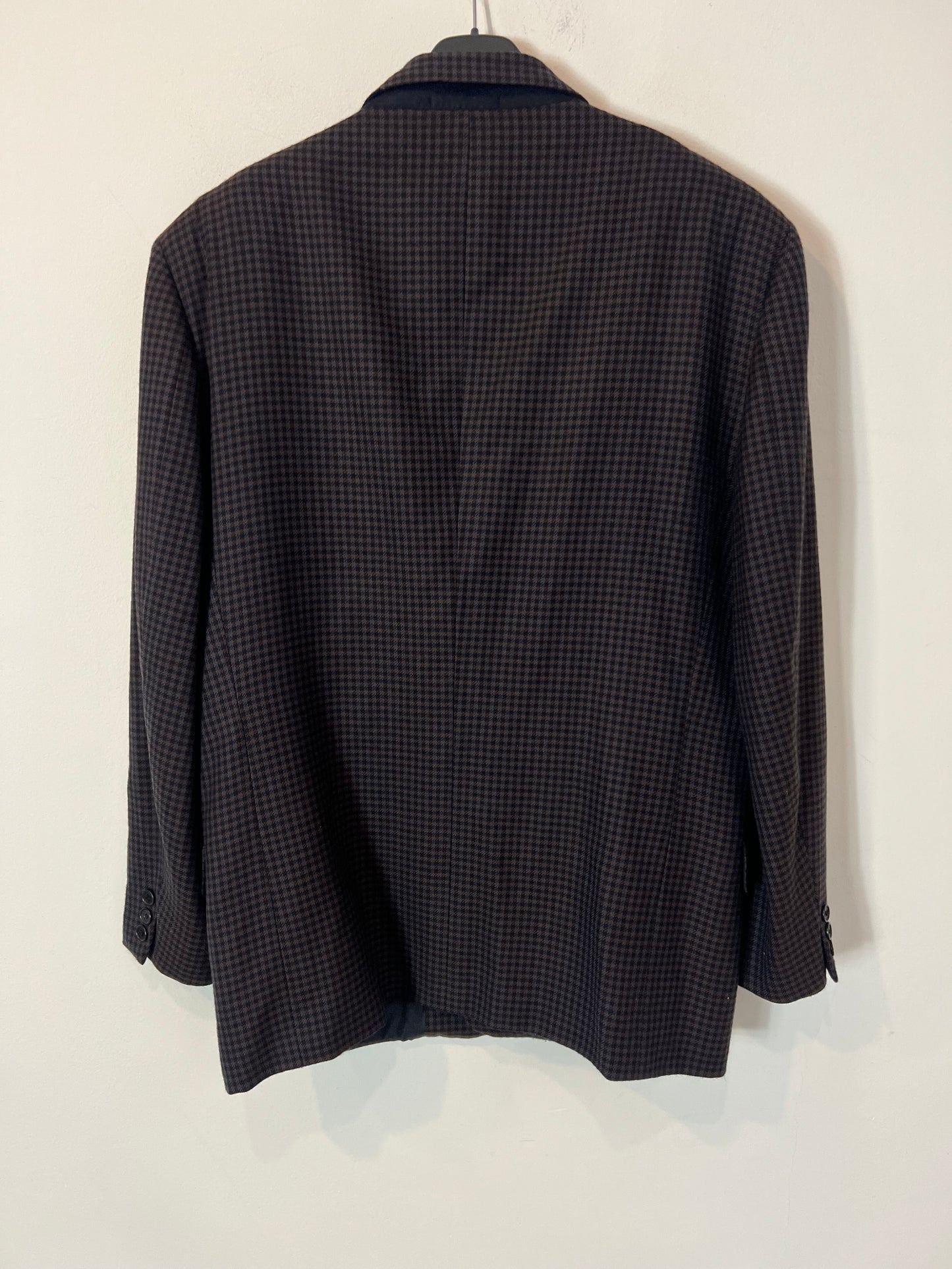 PAZ ZILERI. Checked wool jacket. Size 52