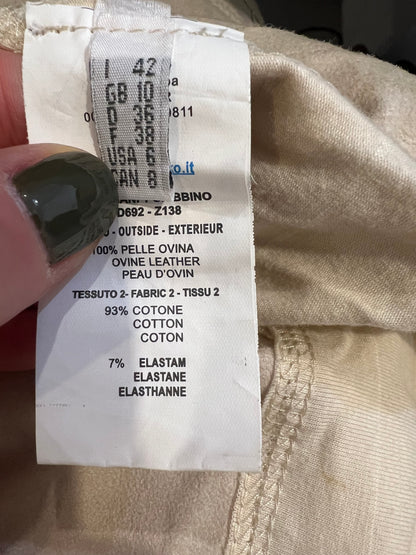 PINKO. Chaqueta beige  piel T.38 (S)