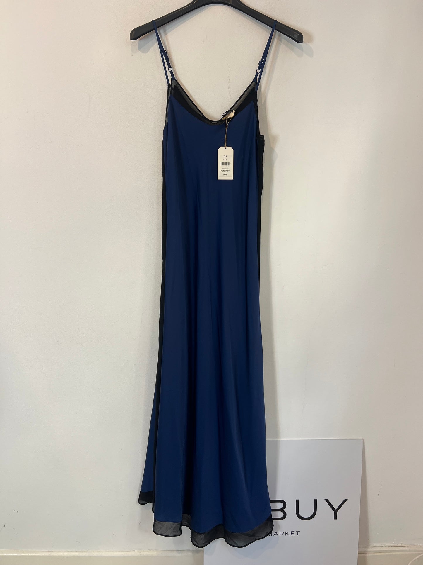 NÍCOLI. Vestido largo satinado azul . T S