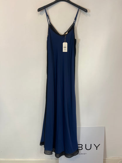 NÍCOLI. Vestido largo satinado azul . T S