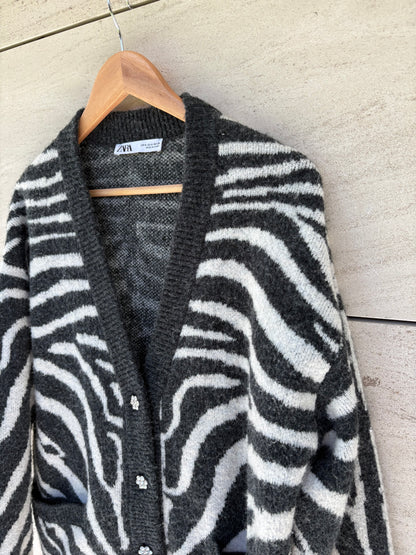 ZARA. Coral beaded jacket. TS