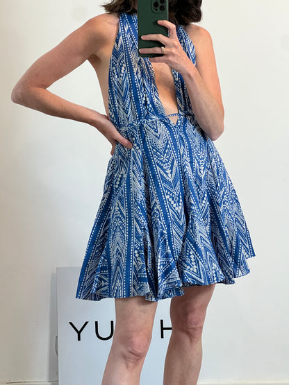 ZARA. Short blue halterneck dress Ts