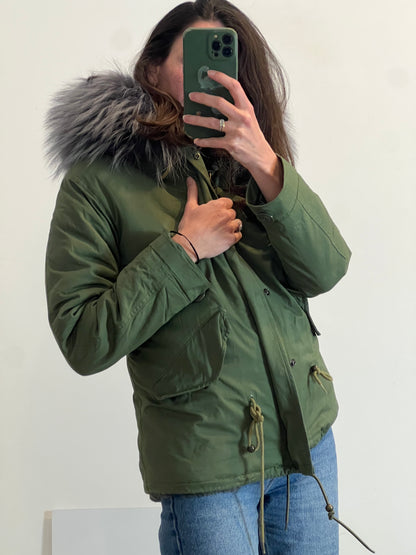 DUCIE. Parka verde pelo