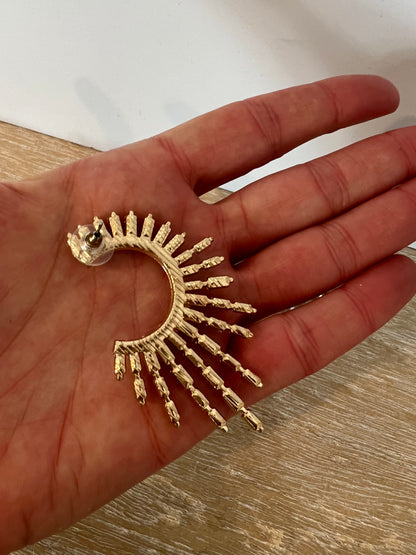 OTRAS. Pendientes pedrería media luna