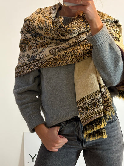 ALGAZALA. Bufanda egipcia bordados