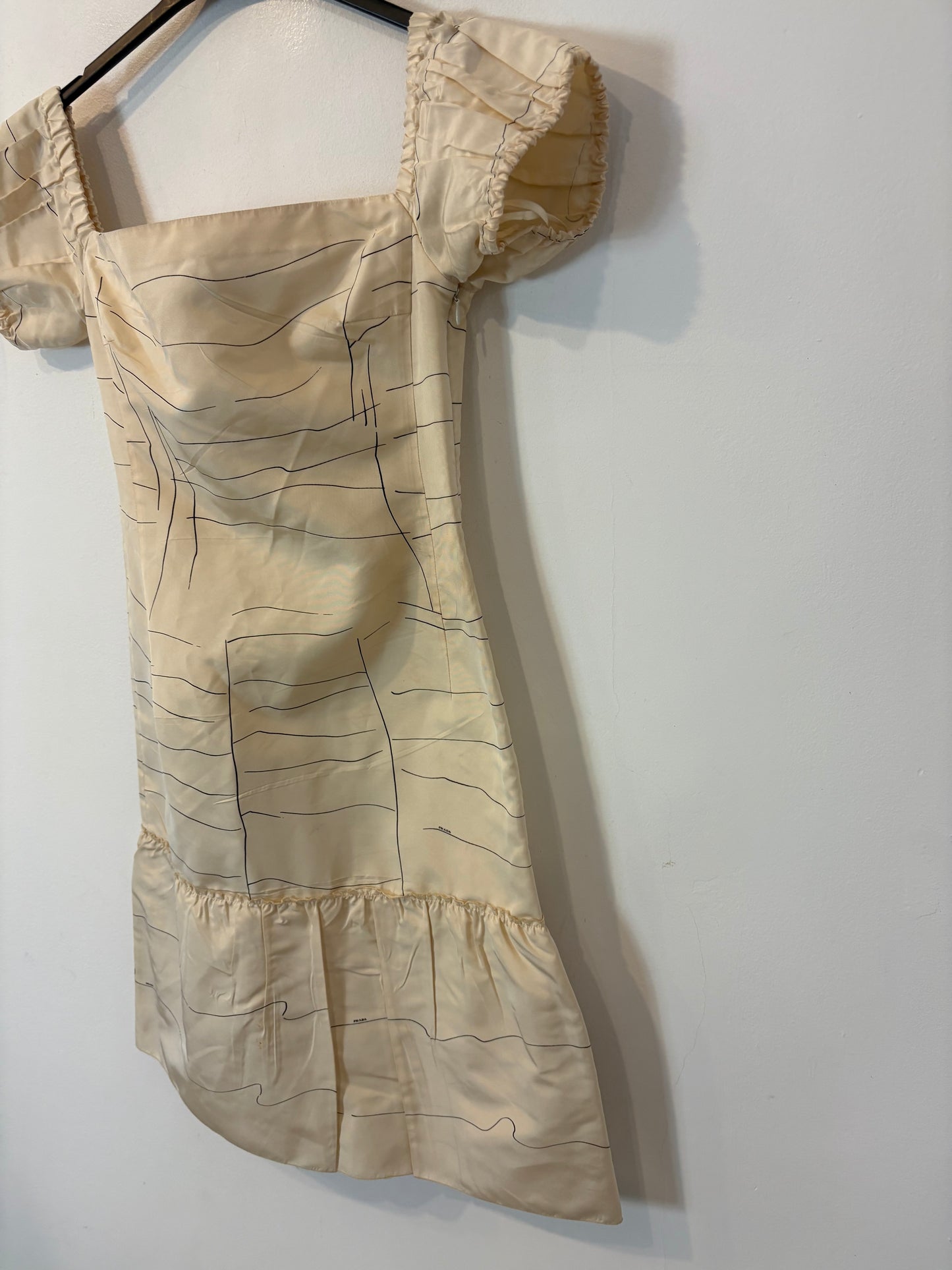 PRADA. Vestido seda vintage