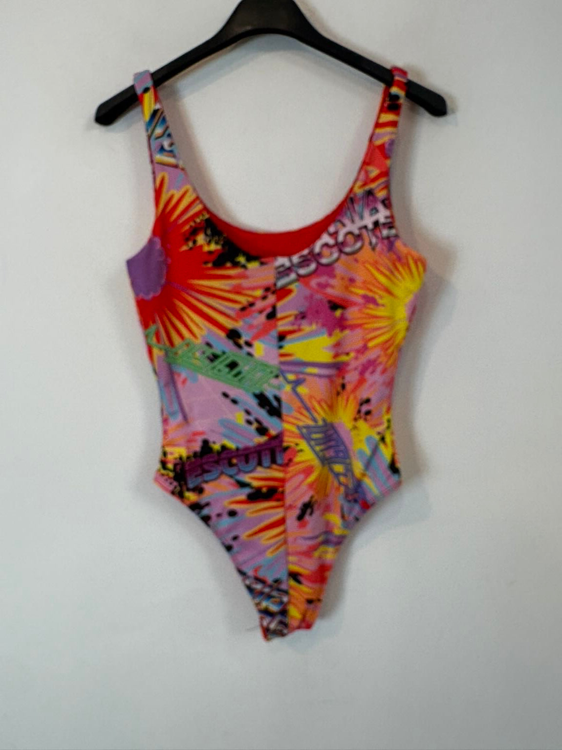 DESIGUAL x MARÍA SCOTE. Top colores halter