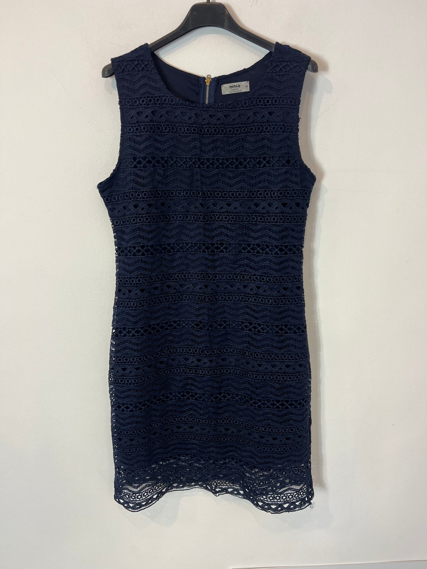 MHIA. Vestido corto encaje azul  T.m