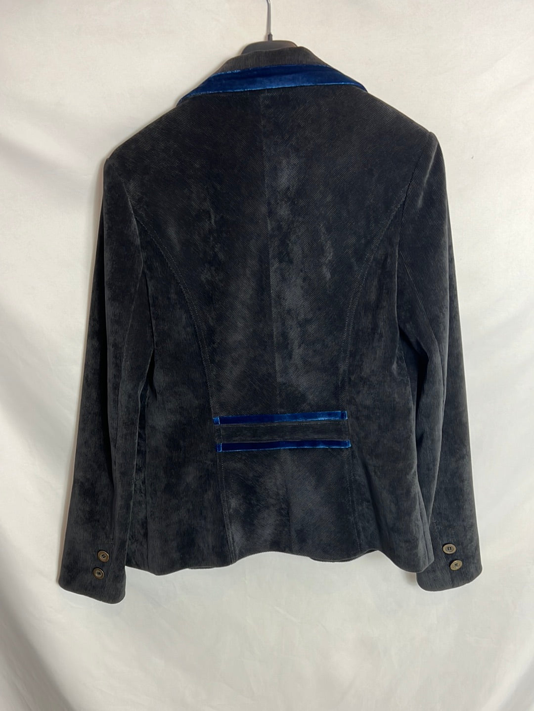 OTRAS. Blazer pana detalle terciopelo . T M
