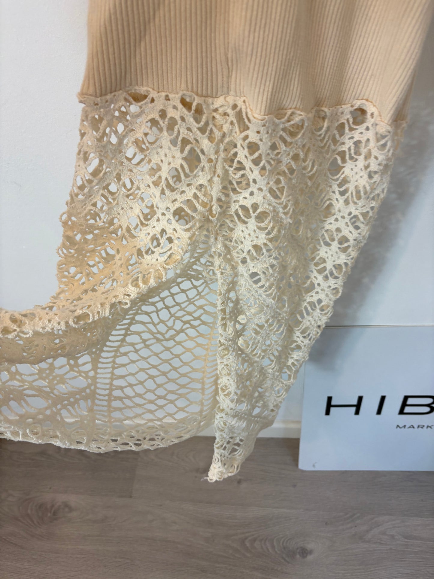 ZARA. Vestido beige doble textura T.s