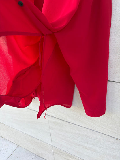 MARIA CALDERARA. Total look fluido en rojo