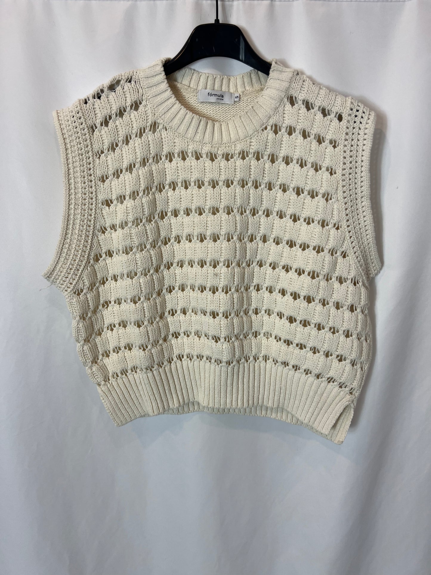 FÓRMULA JOVEN. Top beige punto T.s