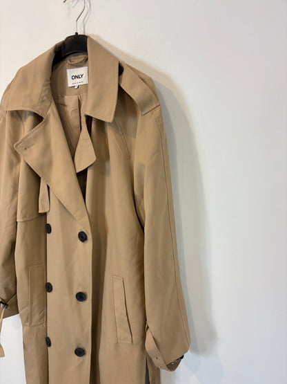 BARILOCHE. Houndstooth trousers size 36