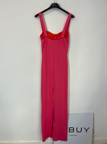 OTHERS. Long fitted fuchsia dress. TS