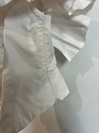 ZARA . Top blanco volantes asimétrico. T M