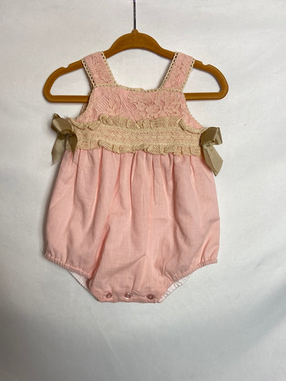 MIRANDA. Pink and beige lace romper. Size 3 months