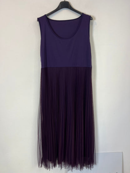 OTHERS. Eggplant-colored tulle midi dress. TM