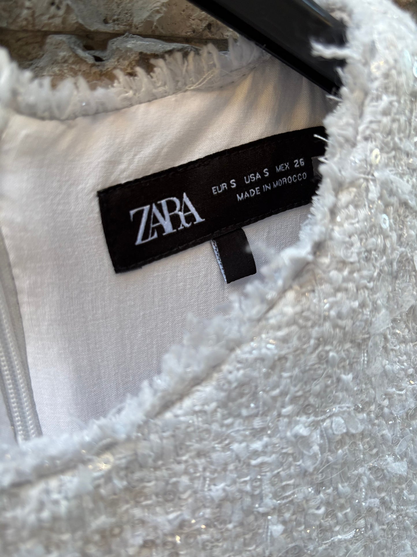 ZARA. Vestido corto tweed lentejuelas. T S