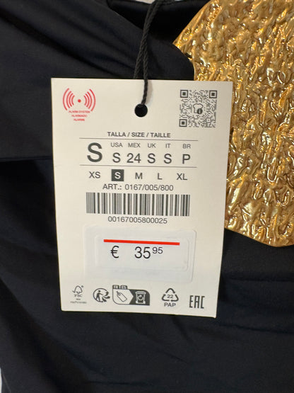 ZARA. Bañador negro palabra de honor