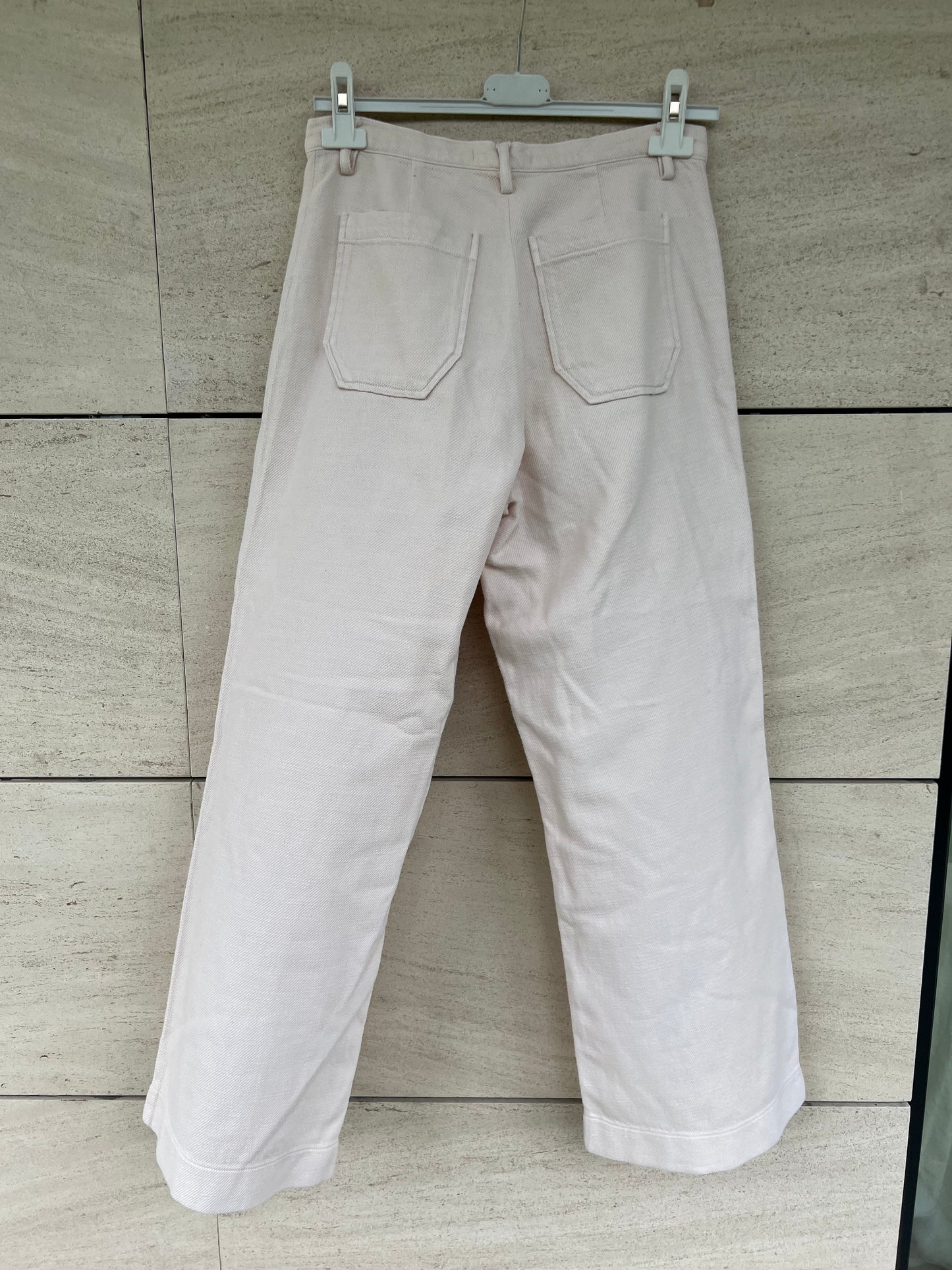 SESSUN. Pantalón ancho beige  T.36