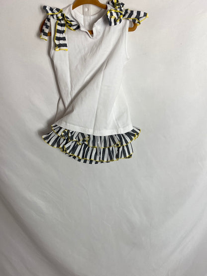 MY LITTLE BONNET. T-shirt and diaper cover set. Size 3 years.