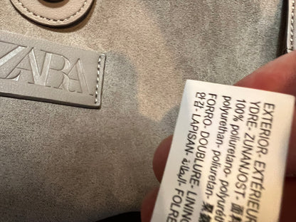 IMAN. White ribbed top Tm