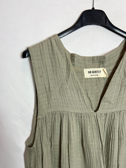 GO GENTLY NATION. Light green midi dress. TM