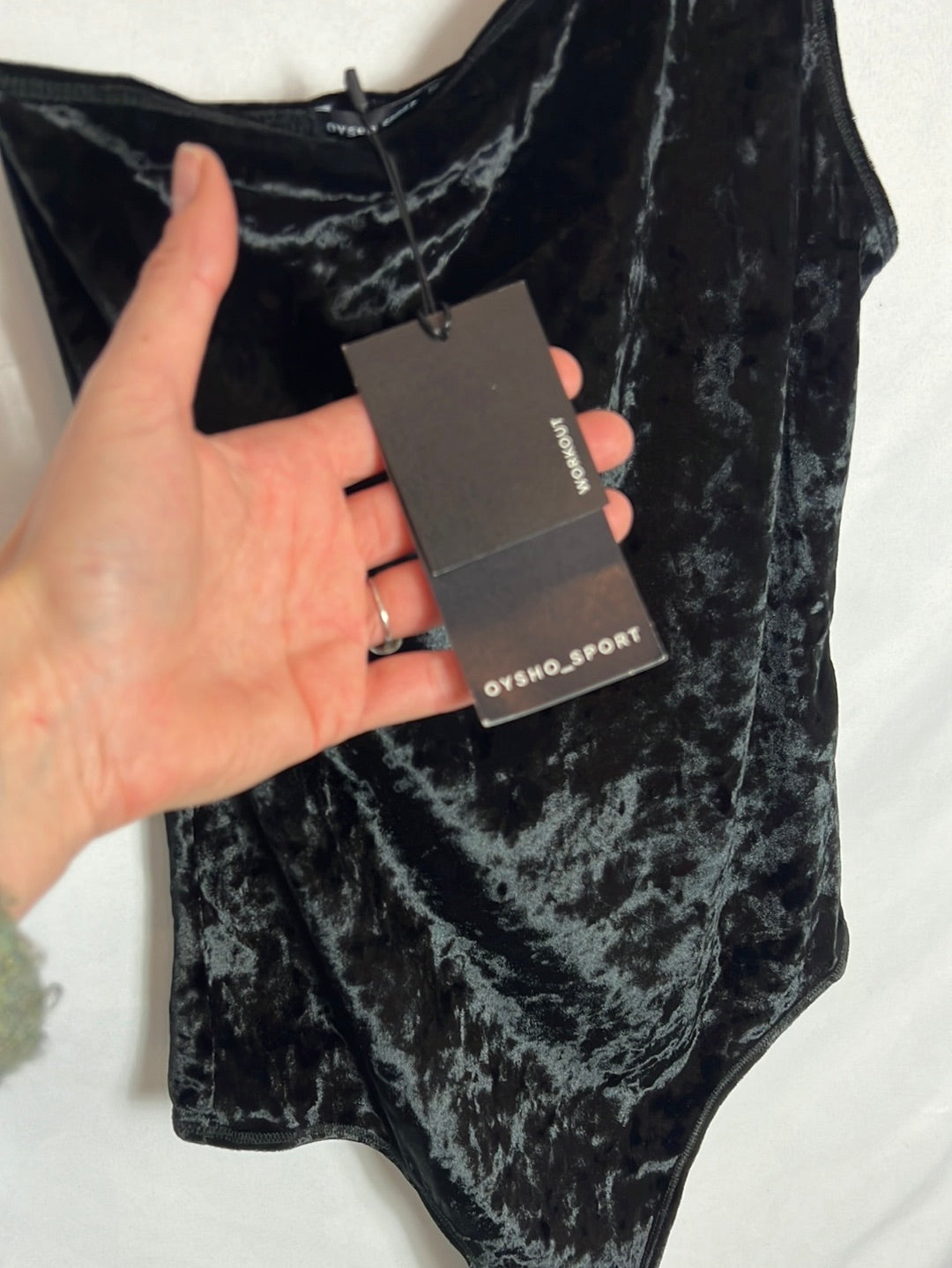 OYSHO. Black velvet top Tl