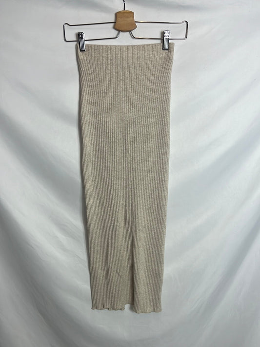 ZARA. Falda midi canalé beige. T S