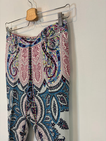 ETRO. Pantalón fluido pinzas estampado. T 36