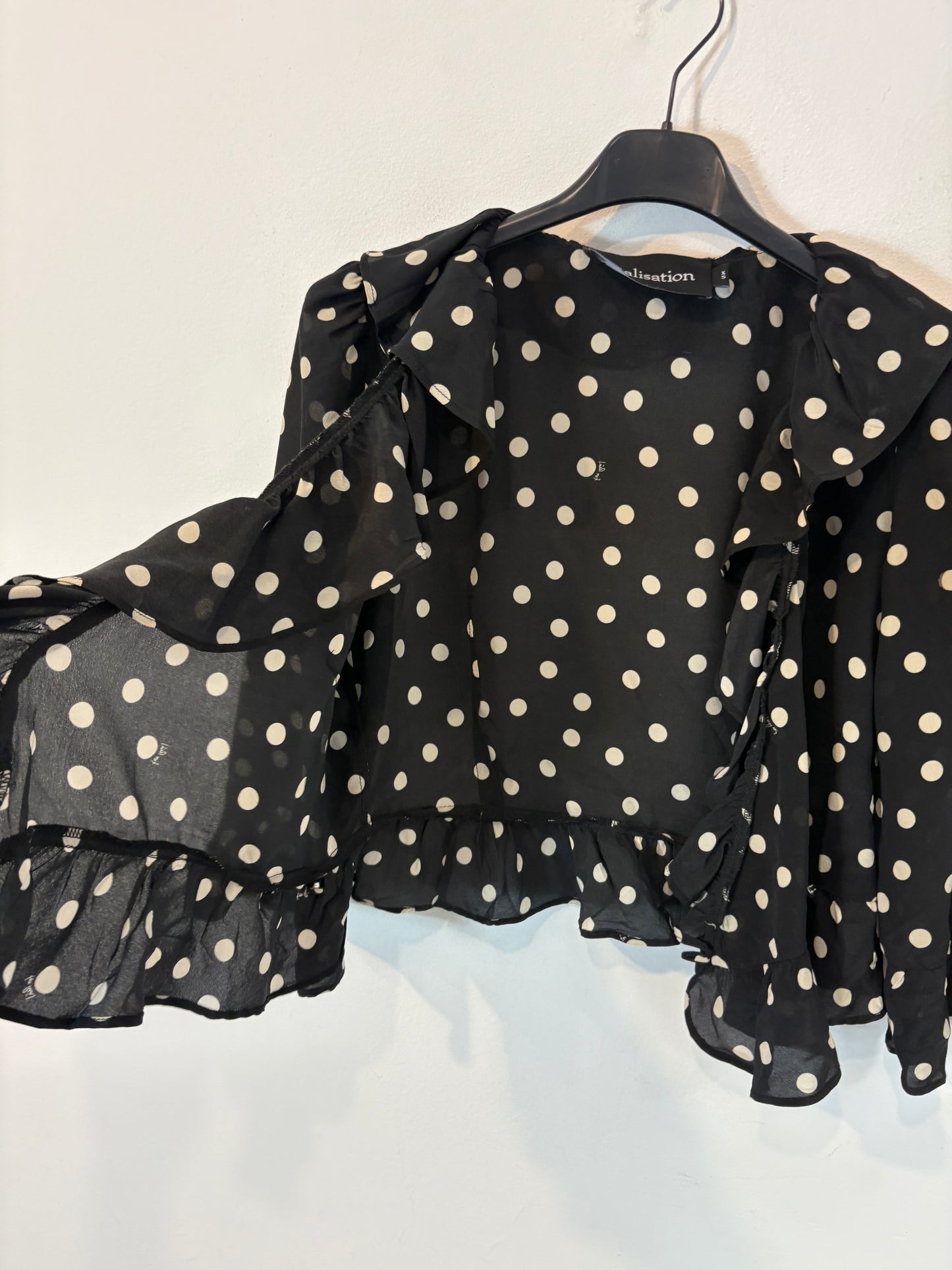 RÉALISATION. Top seda lunares ajustable en negro. T XS