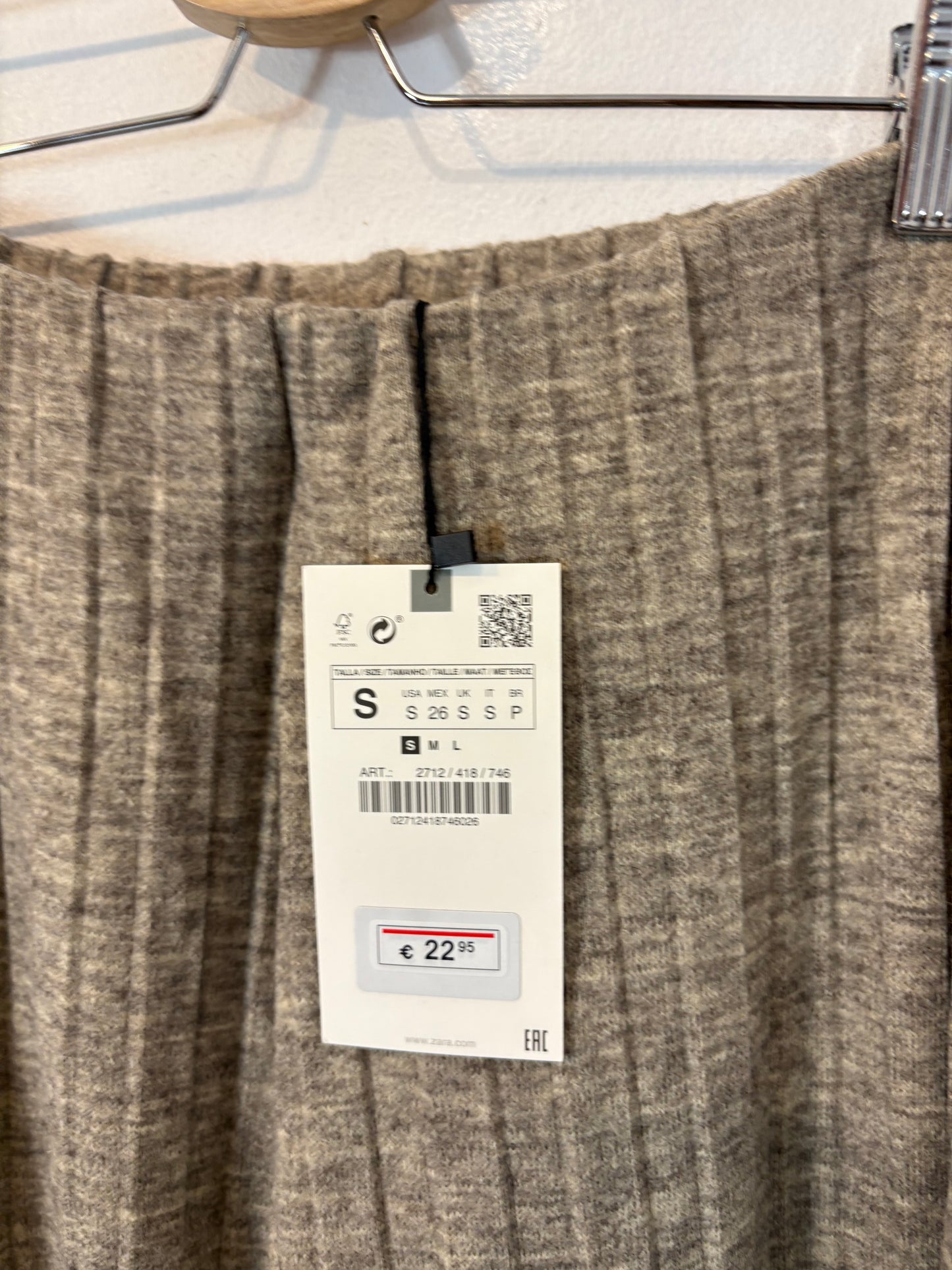 ZARA. Conjunto punto jaspeado. T S/M