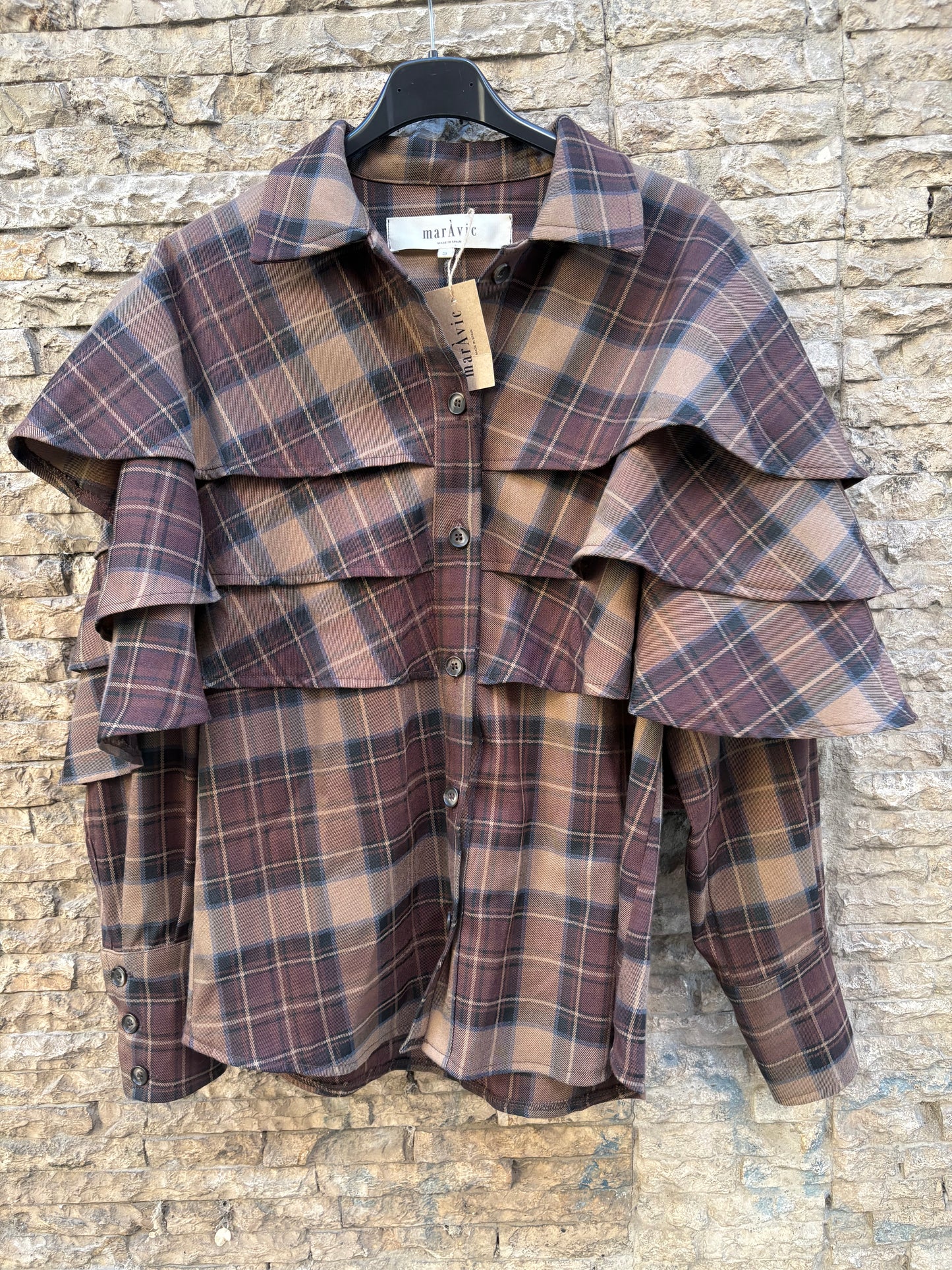 MARÁVIC. Ruffled checkered shirt. TS