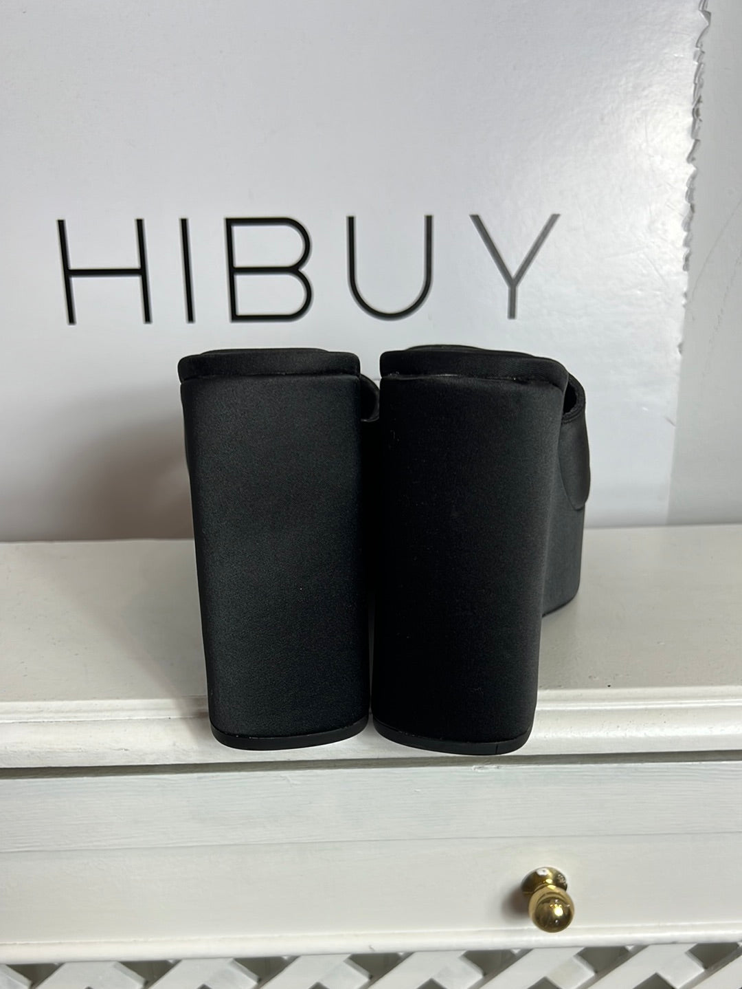 ZARA. Black satin platform shoes. Size 39