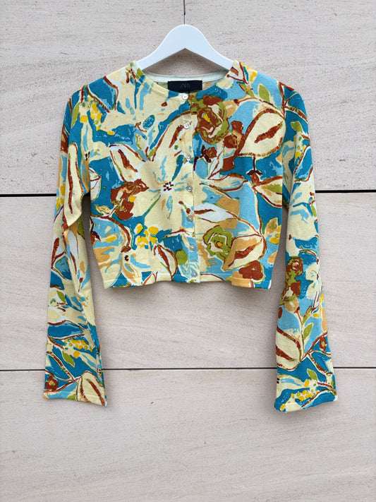ZARA. Chaqueta punto estampada